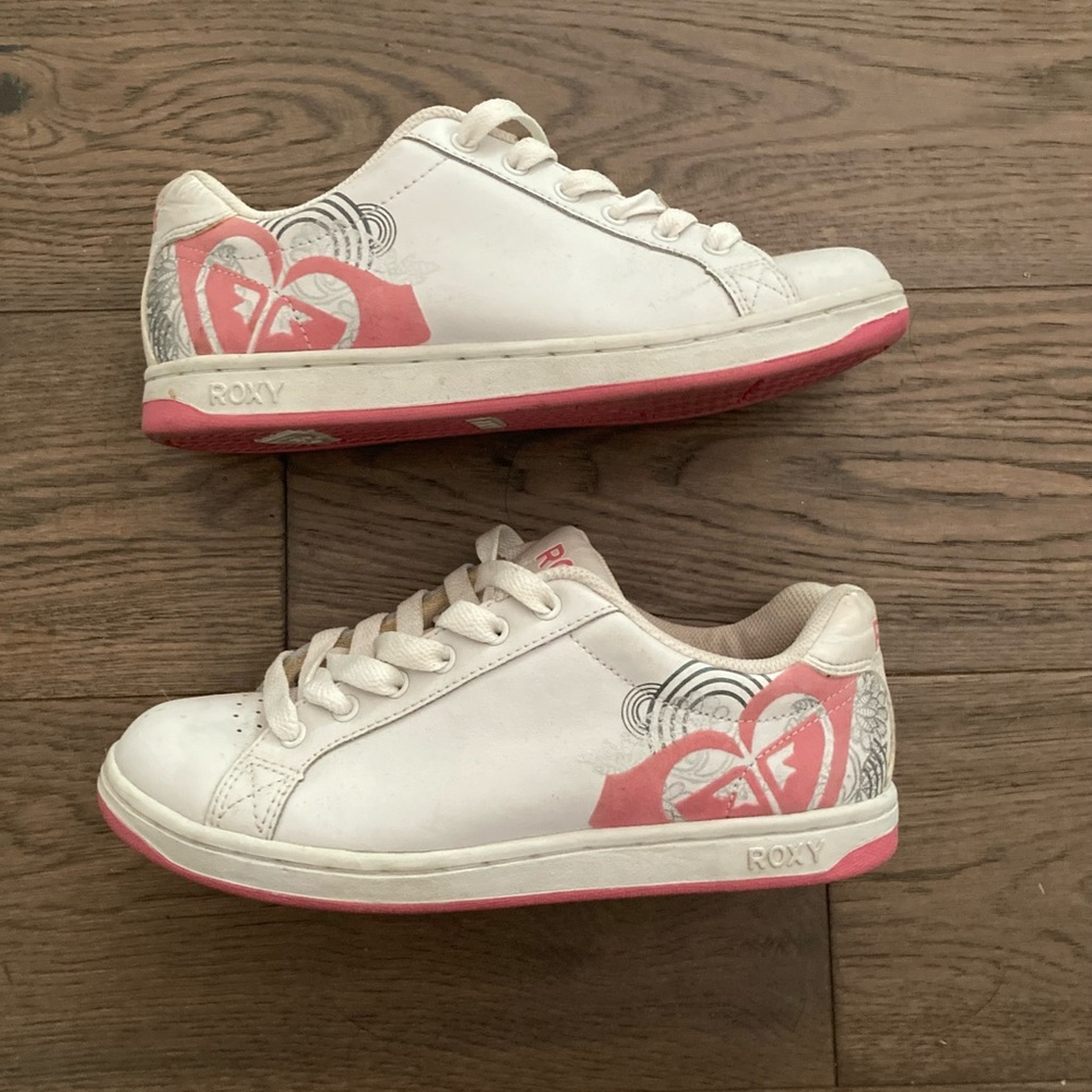 Girly Roxy White and Pink Silver Heart Logo Sneakers Athletic Tennis Shoes